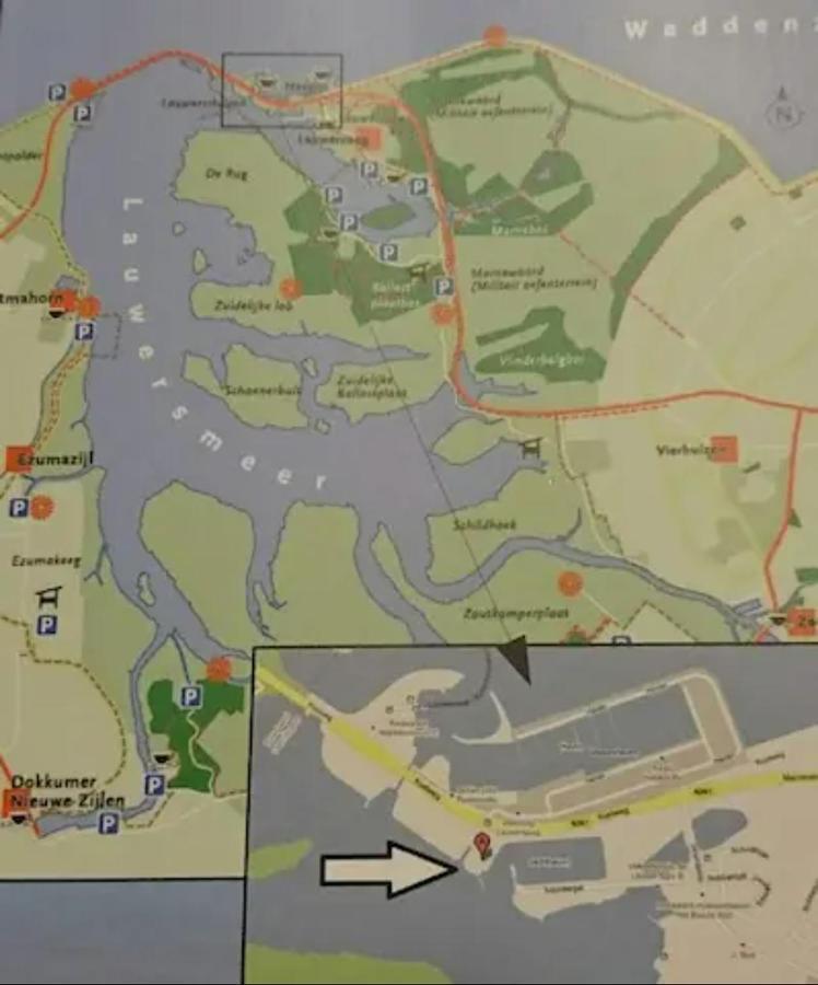 Waterhuisjes Op De Pier Van Lauwersmeerplezier! Lauwersoog Bagian luar foto